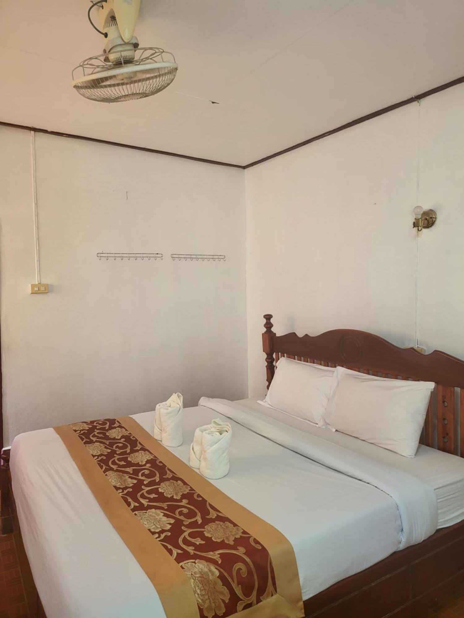 Vang Vieng Chanthala Hotel 1 Dış mekan fotoğraf