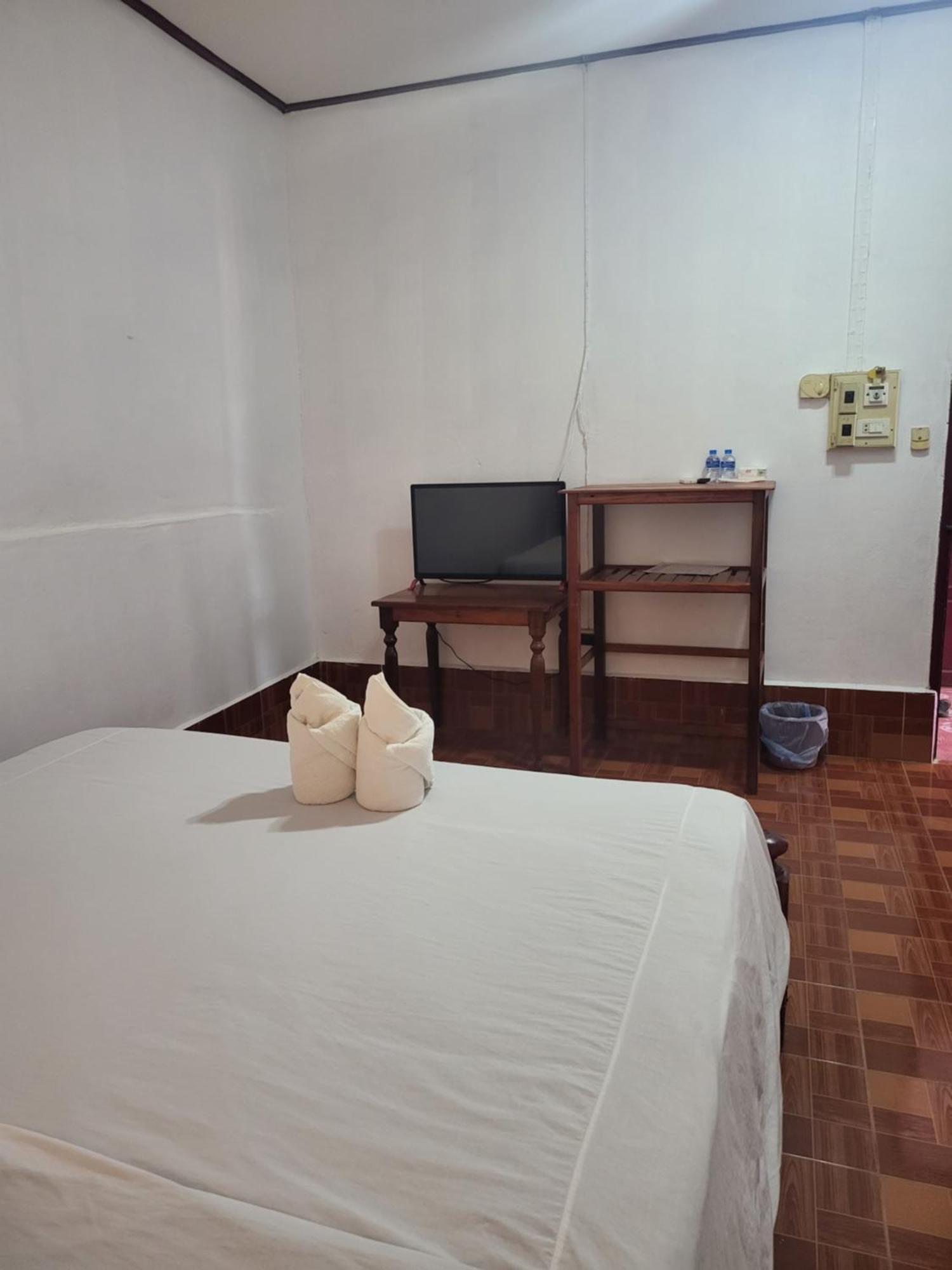 Vang Vieng Chanthala Hotel 1 Dış mekan fotoğraf