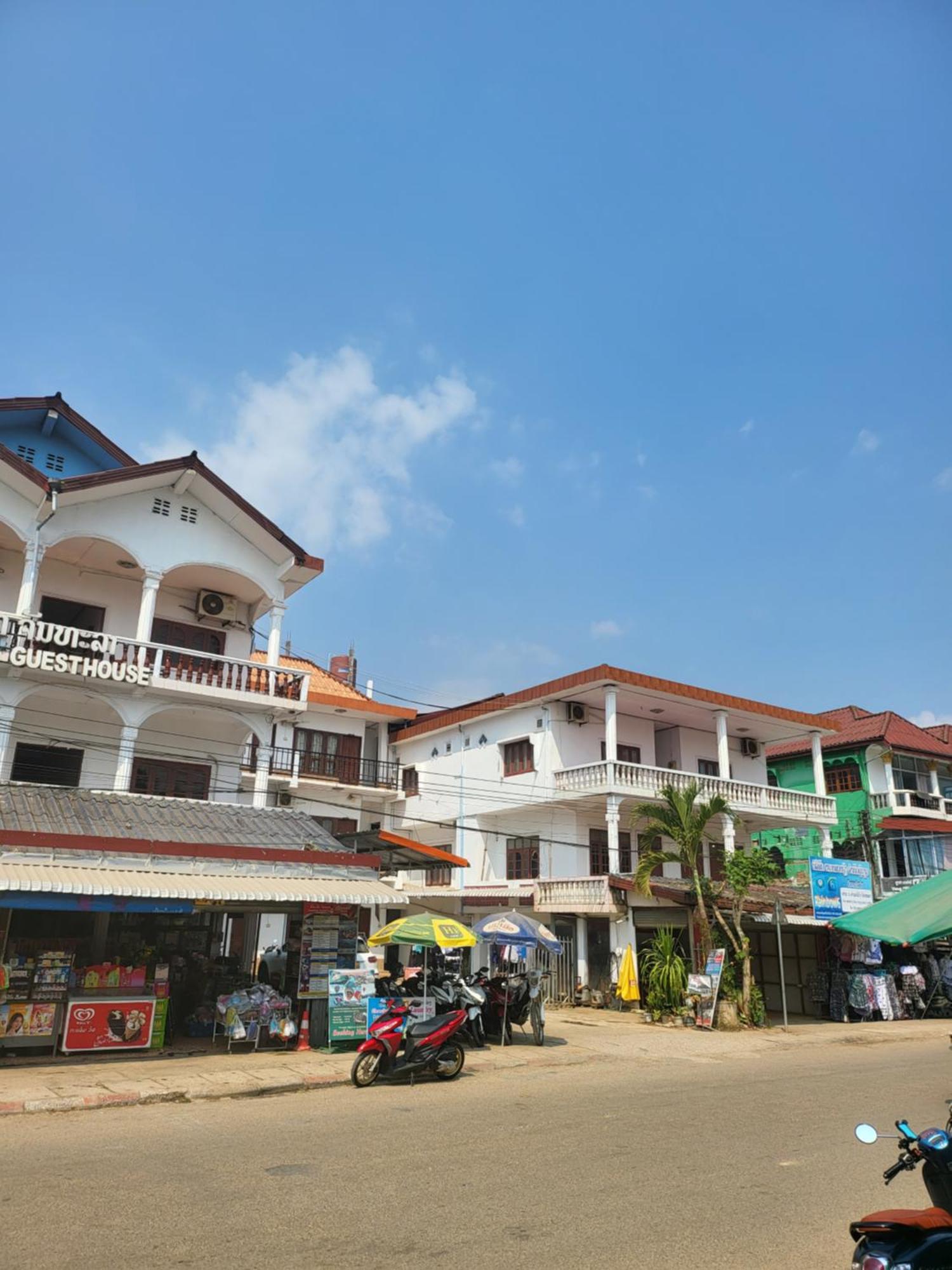 Vang Vieng Chanthala Hotel 1 Dış mekan fotoğraf