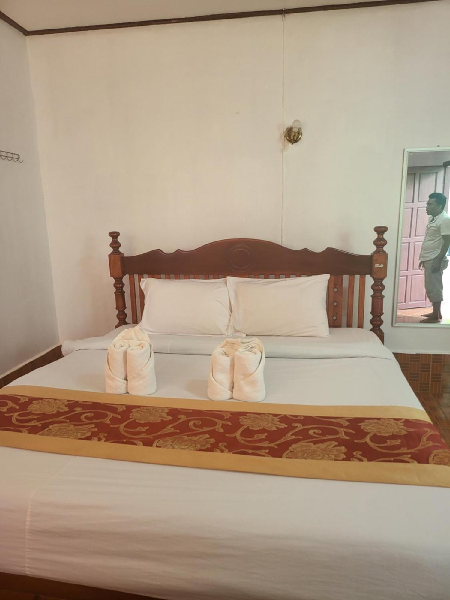Vang Vieng Chanthala Hotel 1 Dış mekan fotoğraf